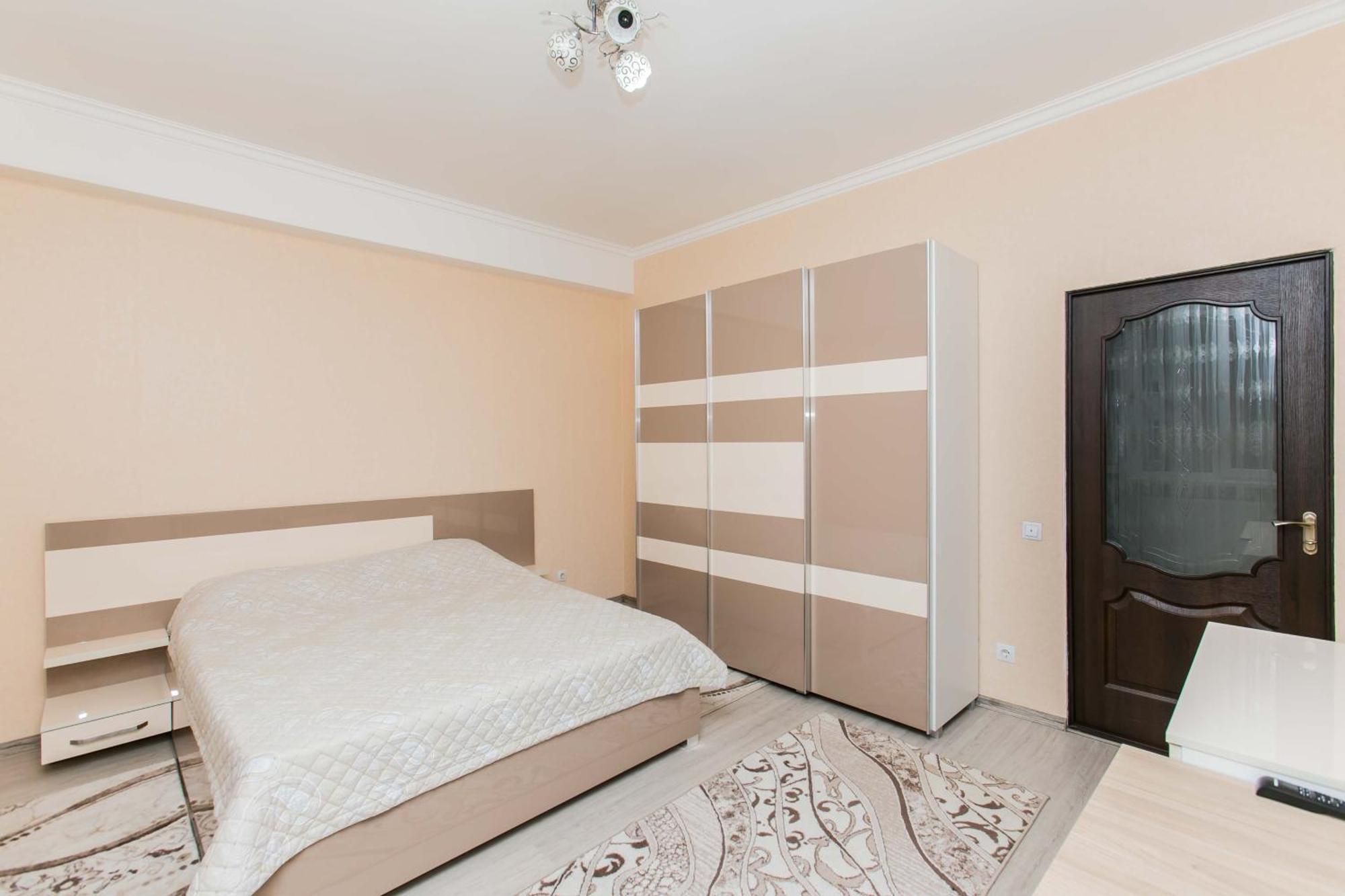 Apartament Spatios In Complex Residential キシナウ エクステリア 写真